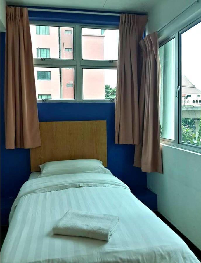 Lucky 11 Hotel Куала-Лумпур Номер фото