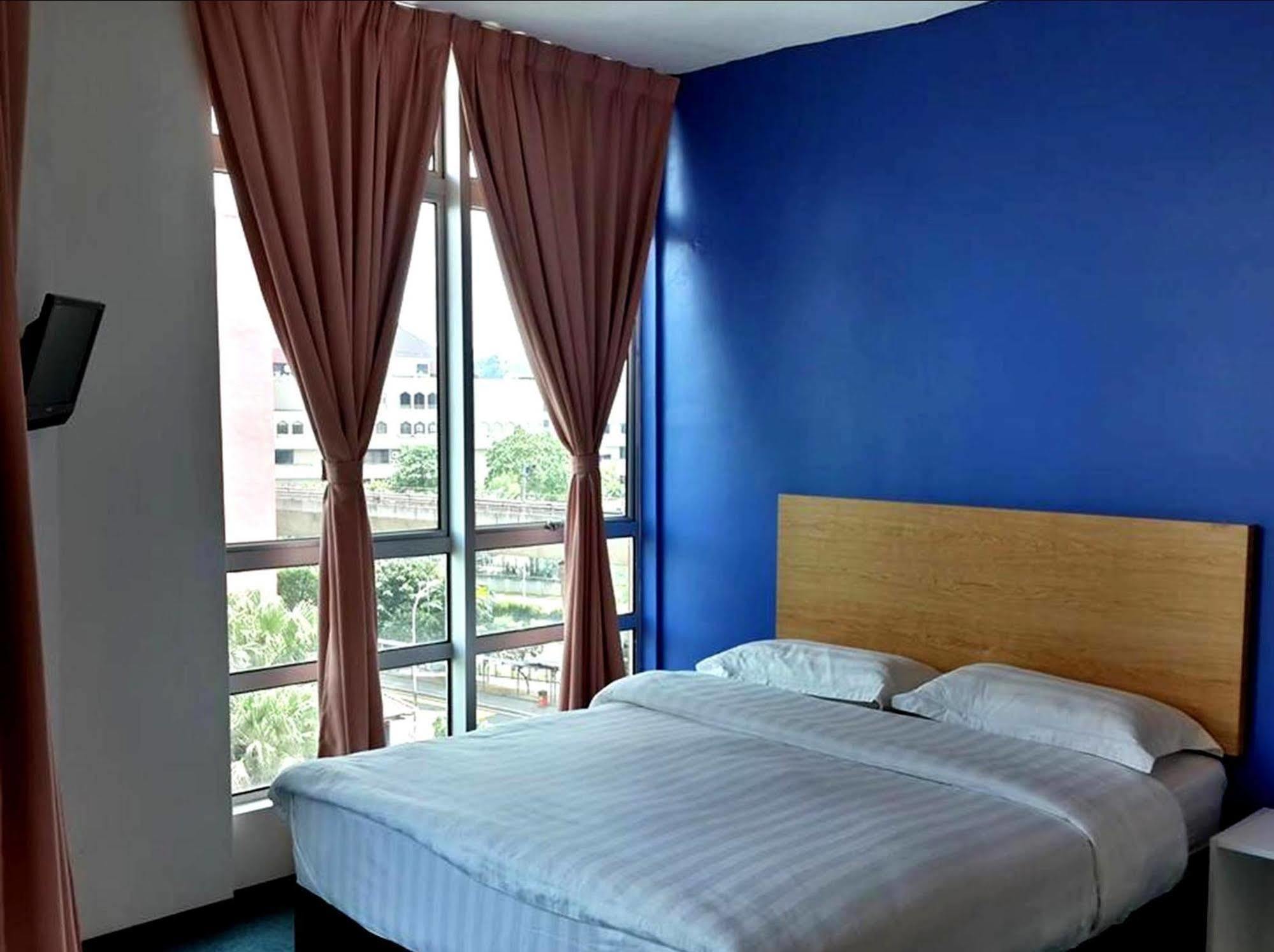Lucky 11 Hotel Куала-Лумпур Экстерьер фото